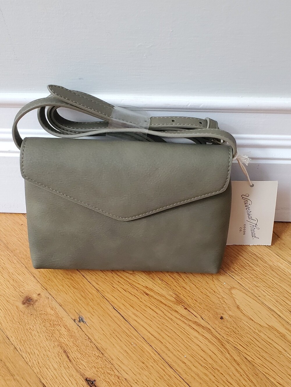 Universal Thread Olive Green Crossbody Envelope Bag